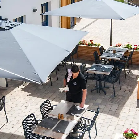 Rackesmillen Hotel *